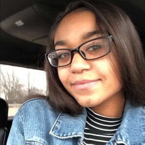 Meet your Posher, Erika